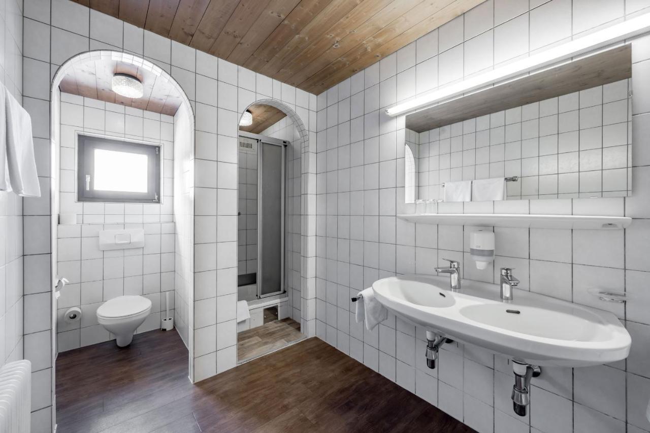 Gasthof Schroll Kirchbichl Luaran gambar